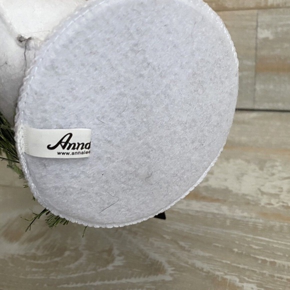 Annalee Snowman Doll Figure Christmas Rustic Pine 9" Snow Shovel Pine Tree 2020 - Picture 8 of 9